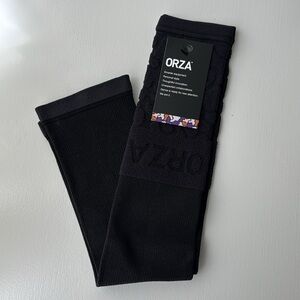 NWT Orza leg warmers